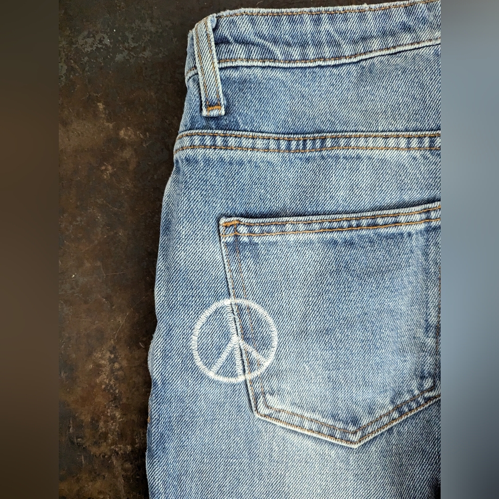 Madhappy Guess Straight Leg Jeans - Picture 4 of 10